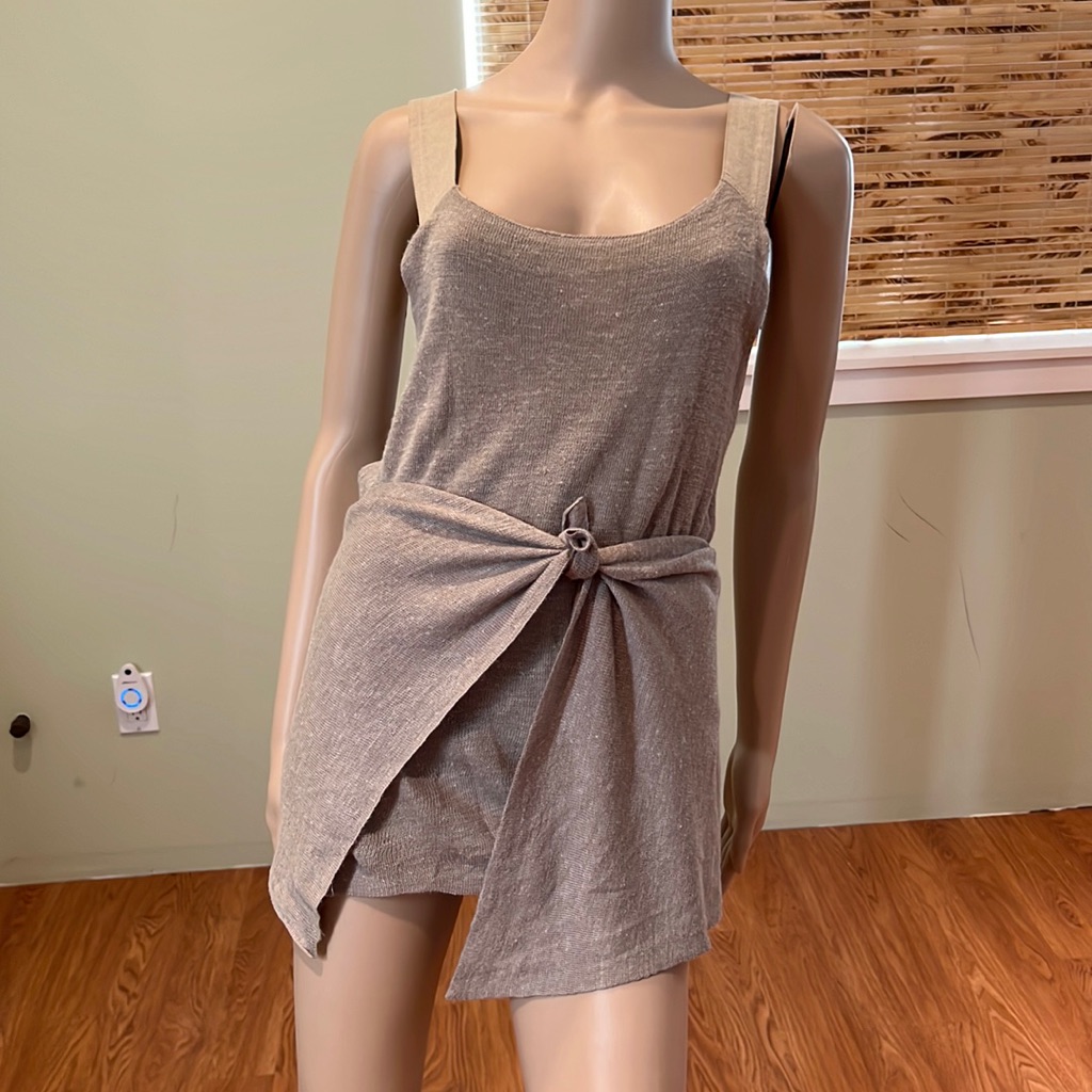 Free People Sweater Tank Style Crosses At The Back Can Be Tied Front Or Back L